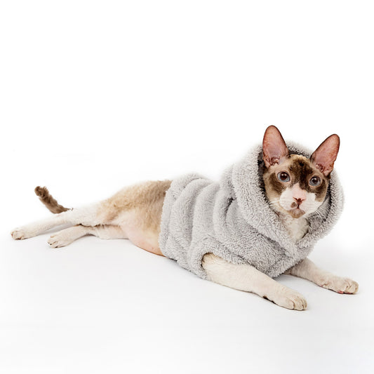 Warm hoodie with hood