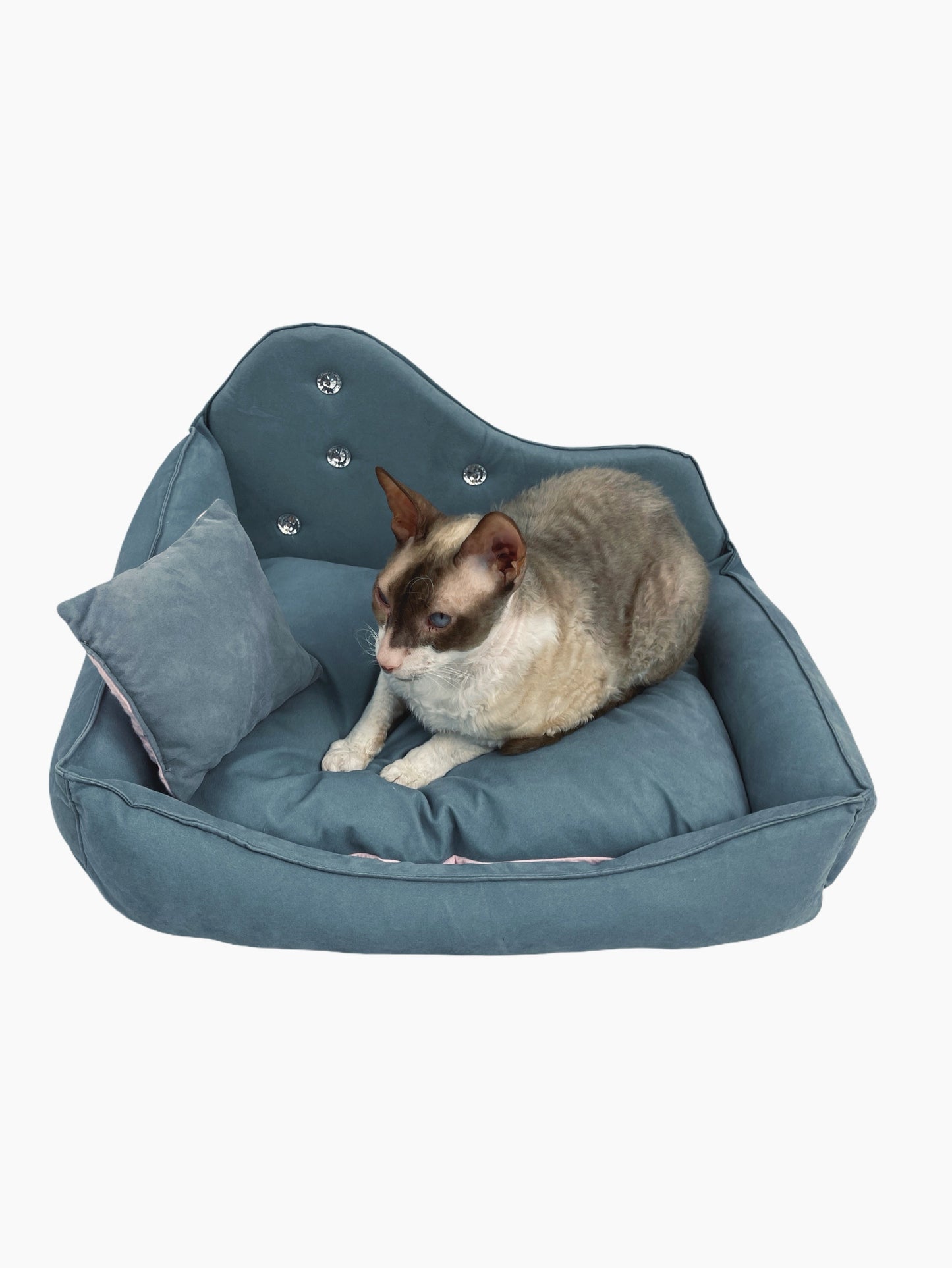 Royal bed