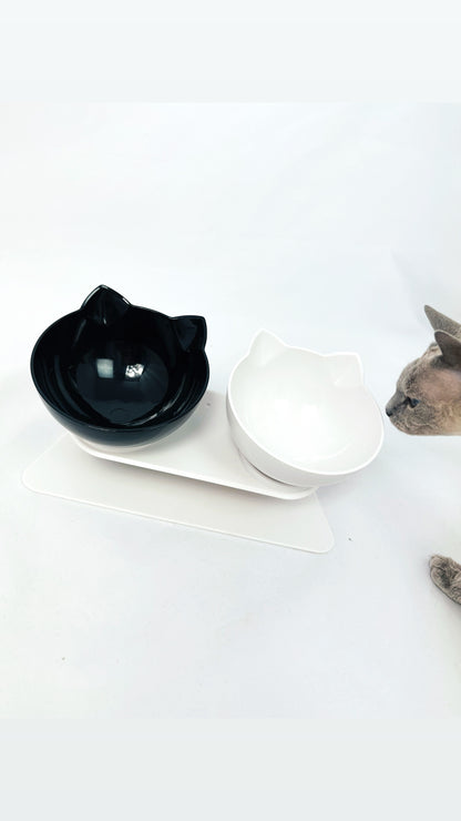 Schalen in Form eines Katzenkopfes - Set